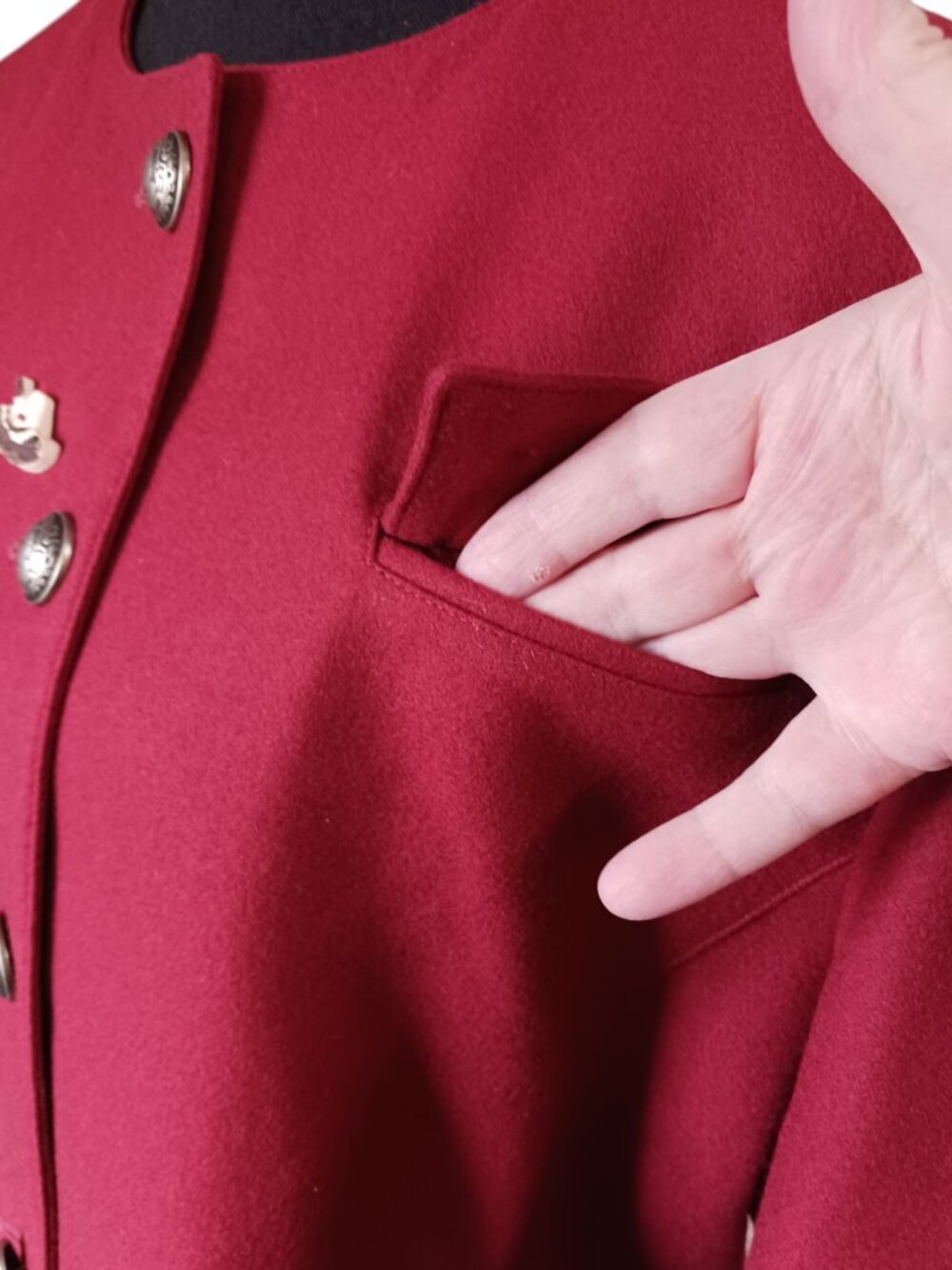 M&G Vintage 80s West German Red Wool Trachten Jacket - Rare Forest Charms - Picture 8 of 15